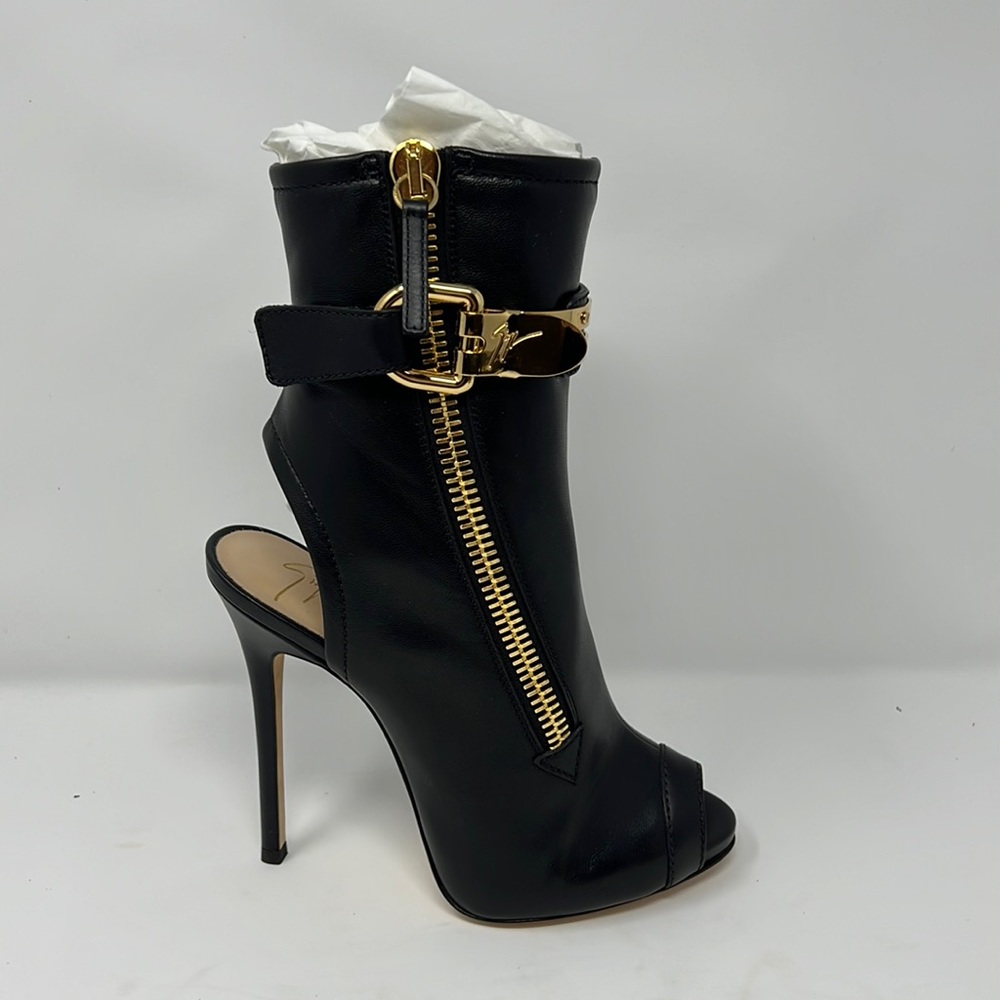 Giuseppe Zanotti boots